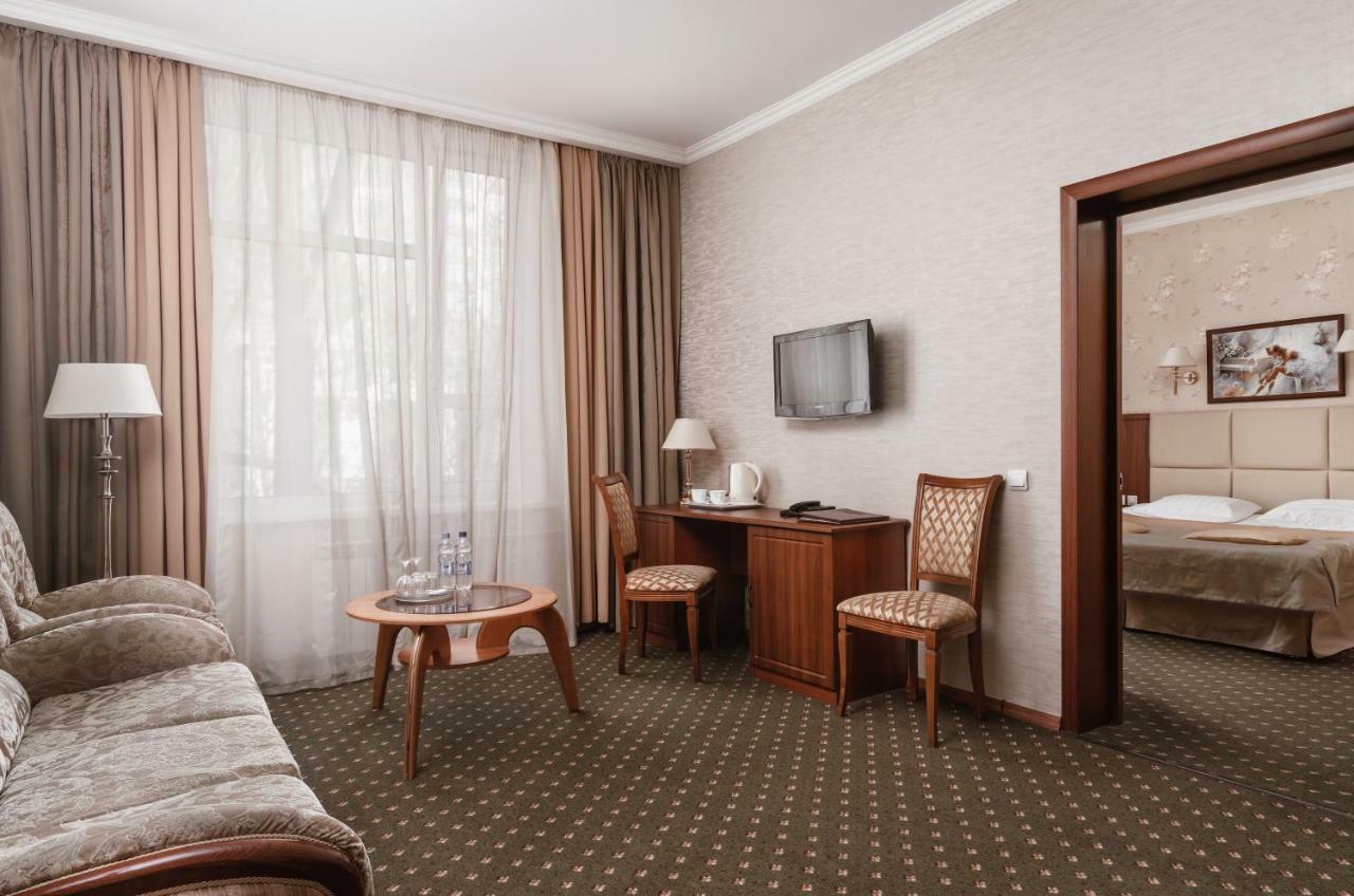 Hotel Sokol Moskou Buitenkant foto